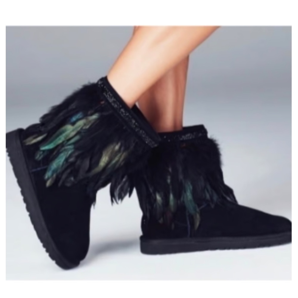 Ugg Classic Short Peacock Boots size 7